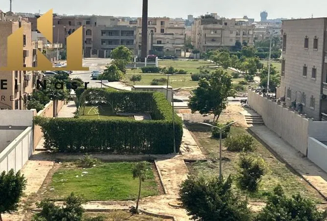 شقة 3 غرف 185 م² للبيع في El Motamayez District North