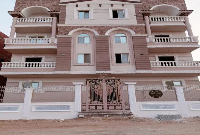 3-bedroom apartment 120 m² for sale in El Motamayez District