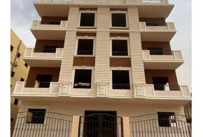 3-bedroom apartment 175 m² for sale in El Motamayez District