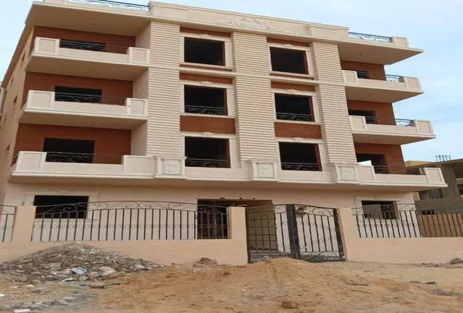 3-bedroom apartment 175 m² for sale in El Motamayez District