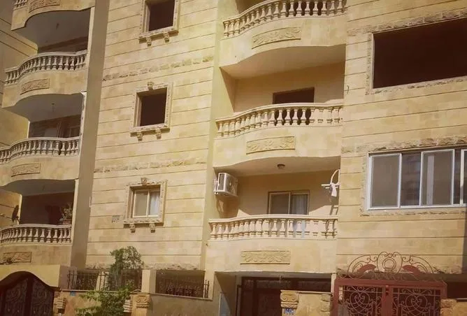 شقة غرفتين 115 م² للبيع في البوابة الثالثة القديمة - خفرع