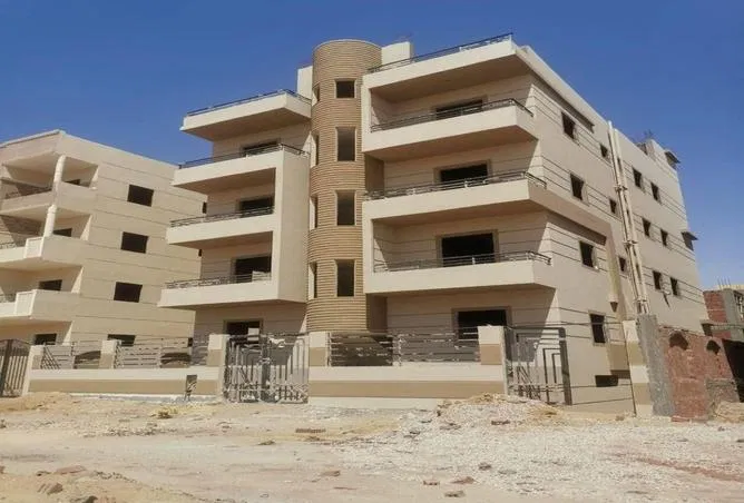 3-bedroom apartment 190 m² for sale in El Motamayez District