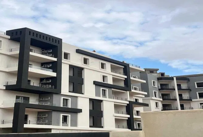 شقة 3 غرف 55 م² للبيع في فيلدج ويست، Village West