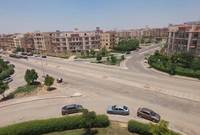 شقة 3 غرف 123 م² للبيع في 6th Area East
