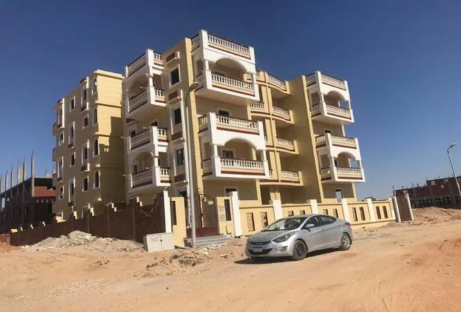 5-bedroom duplex 280 m² for sale in 10th of Ramadan City