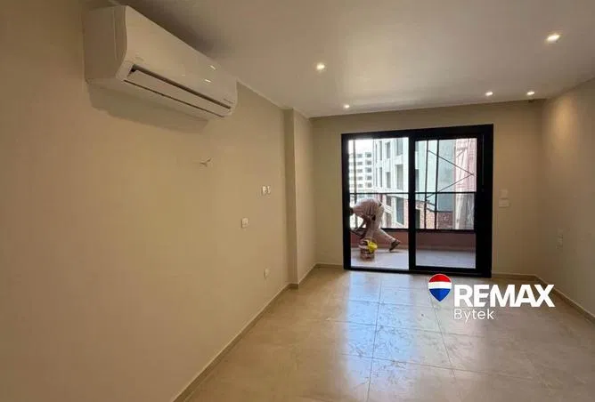 Apartment 46 m² for sale in Al Ahyaa District