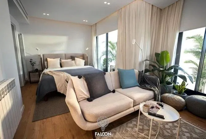 3-bedroom apartment 70 m² for sale in Lake View Residence