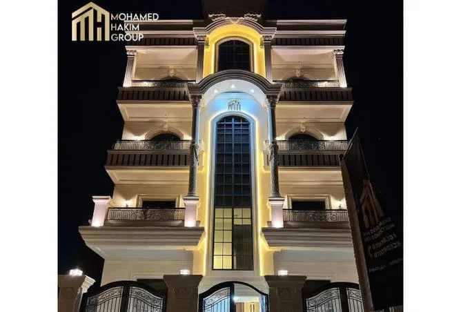 شقة 3 غرف 155 م² للبيع في Al Nawadi St