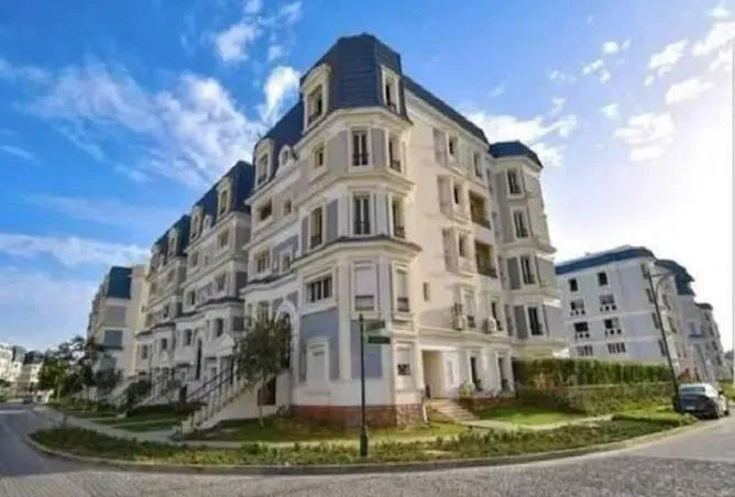 3-bedroom apartment 55 m² for sale in Nyoum October