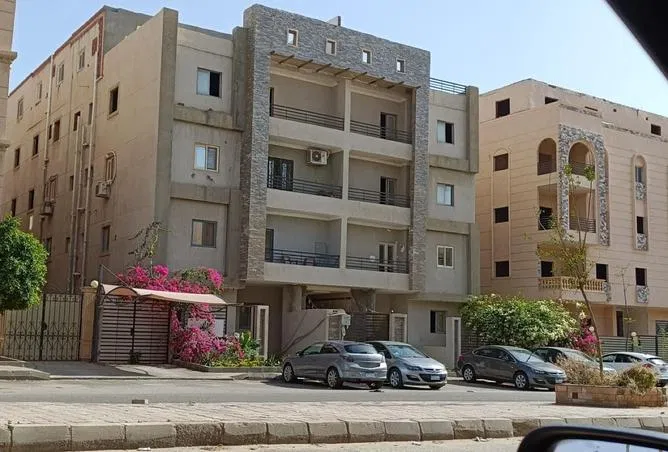 شقة 3 غرف 150 م² للبيع في 5th Area