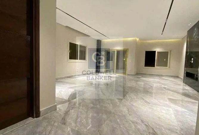 شقة 3 غرف 140 م² للبيع في Mountain View iCity