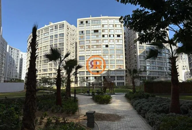 1-bedroom apartment 90 m² for sale in One Kattameya