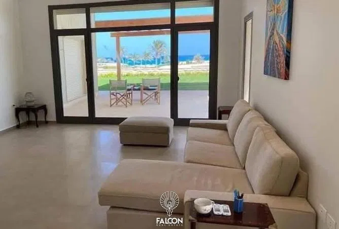 3-bedroom chalet 127 m² for sale in Seashore