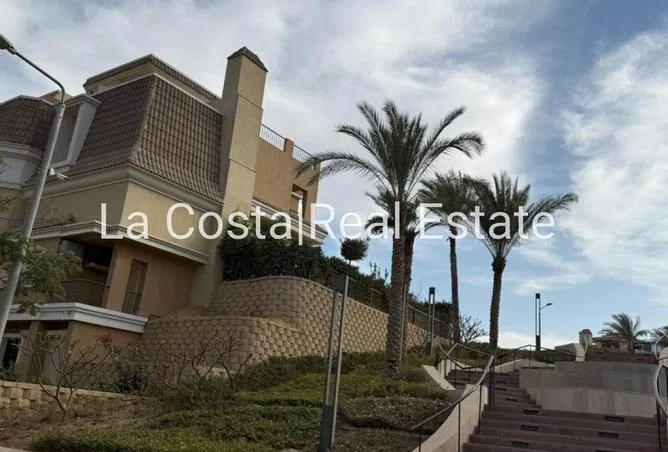 1-bedroom apartment 60 m² for sale in Sarai