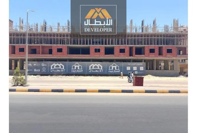 شقة 3 غرف 120 م² للبيع في El Hegaz Gate Abtal