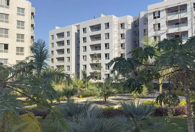 3-bedroom apartment 170 m² for sale in Zizinia Al Mostakbal