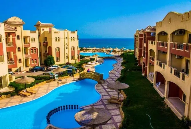 3-bedroom chalet 115 m² for sale in Lasirena Mini Egypt