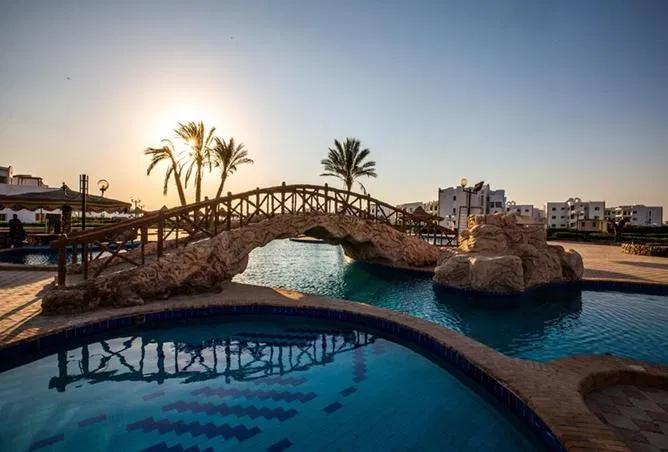 شاليه غرفتين 120 م² للبيع في Golden Beach 2