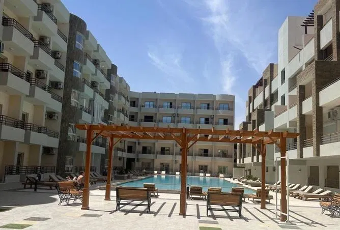 شقة 55 م² للبيع في 1st Avenue South side