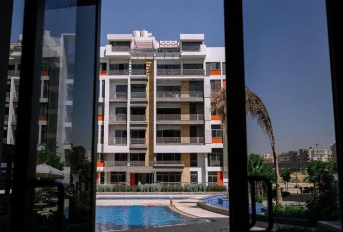 شقة غرفتين 105 م² للبيع في The Icon Residence