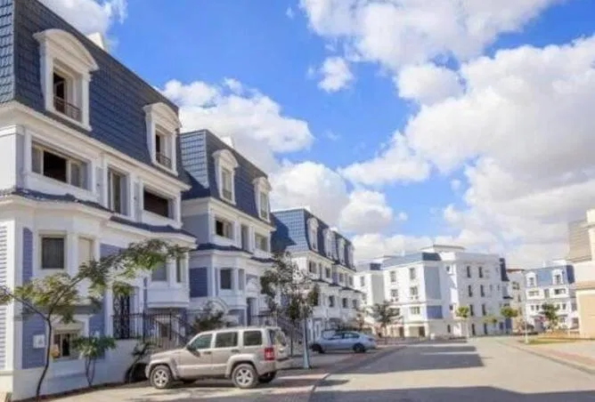 3-bedroom apartment 185 m² for sale in Mountain View iCity October