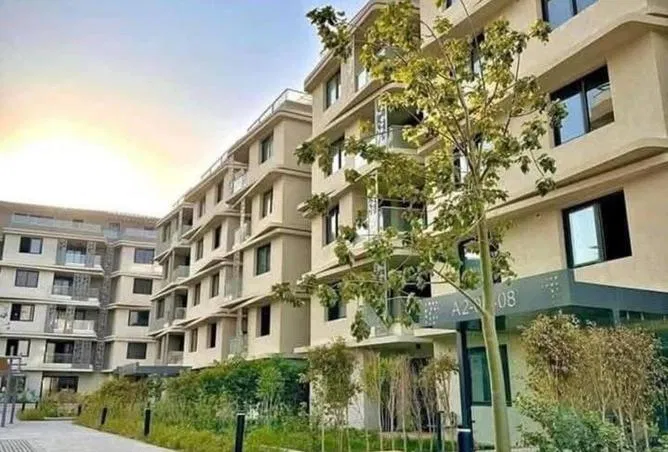 4-bedroom apartment 266 m² for sale in Al Khamayel city