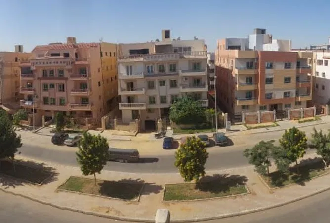 3-bedroom apartment 196 m² for sale in 6th Area East