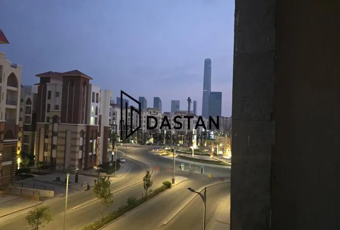 3-bedroom apartment 122 m² for sale in Al Maqsad