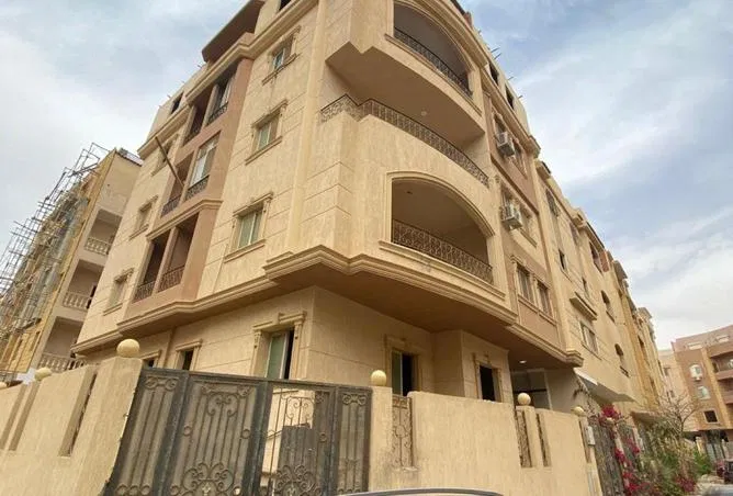 3-bedroom apartment 180 m² for sale in Abou El Houl