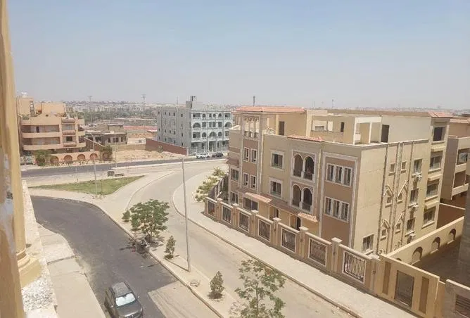 شقة 3 غرف 207 م² للبيع في حي النادي