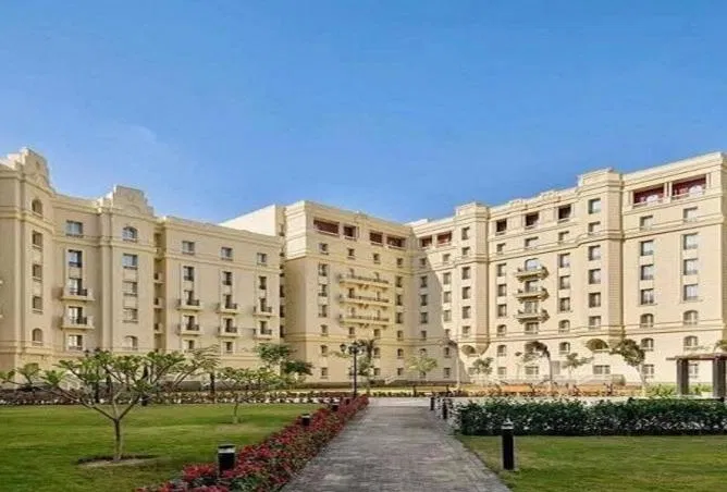 1-bedroom apartment 118 m² for sale in New Garden City