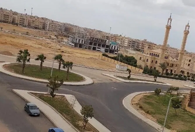 شقة 4 غرف 232 م² للبيع في المجاورة الرابعة