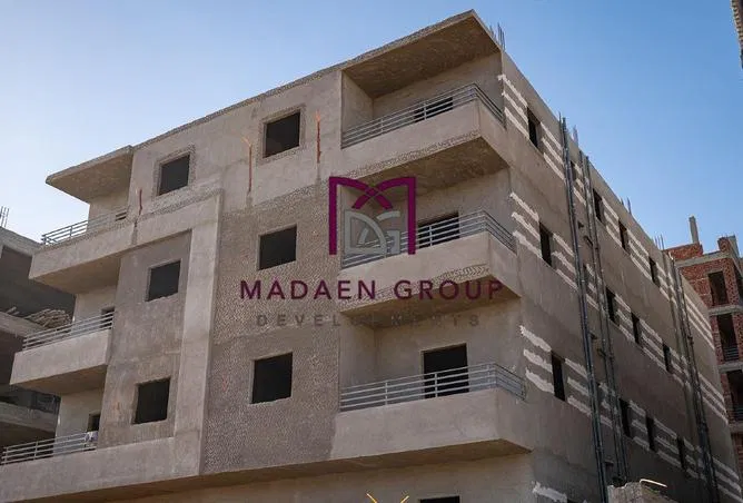 4-bedroom apartment 215 m² for sale in Bait Al Watan Al Takmely