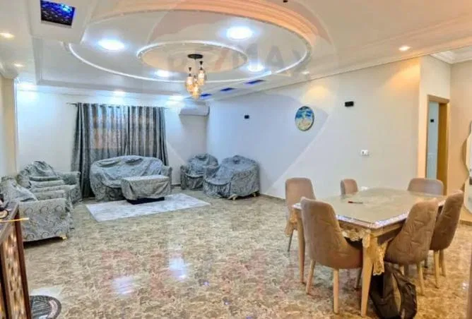 شقة 3 غرف 190 م² للبيع في Al Mansoura