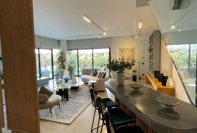 4-bedroom villa 206 m² for sale in Palm Hills New Cairo