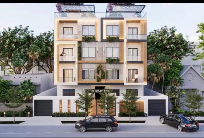 3-bedroom apartment 240 m² for sale in Bait Alwatan