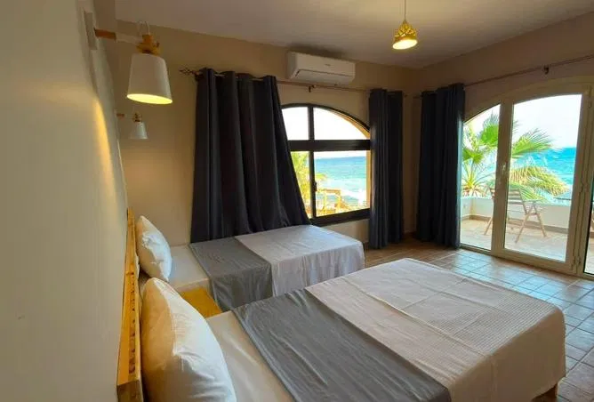 3-bedroom chalet 156 m² for sale in Hacienda Heneish