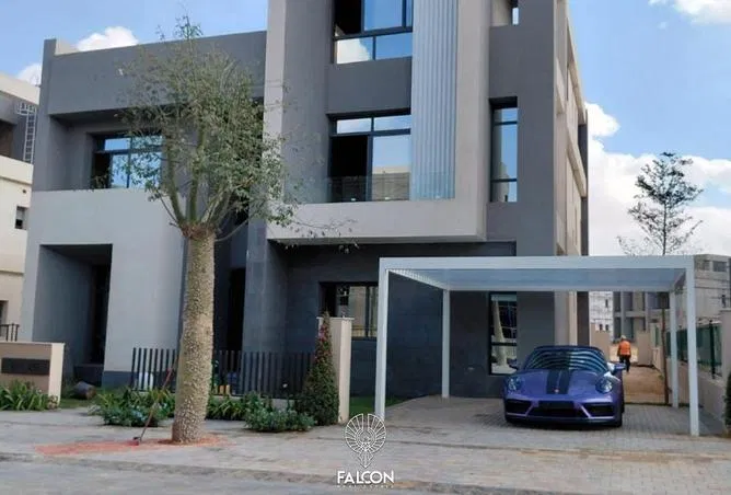 5-bedroom villa 200 m² for sale in El Rehab Extension