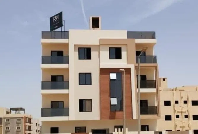 شقة 3 غرف 160 م² للبيع في Bait Alwatan