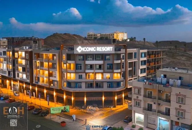 2-bedroom apartment 104 m² for sale in El Hadaba District