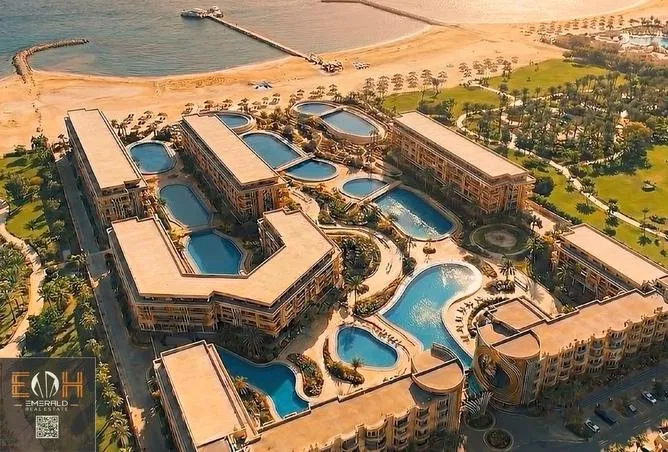 1-bedroom apartment 62 m² for sale in Al Ahyaa District