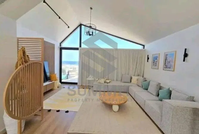 2-bedroom chalet 71 m² for sale in Latin District