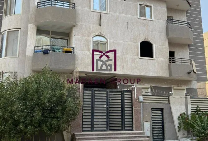 شقة 3 غرف 178 م² للبيع في Touristic Zone 4