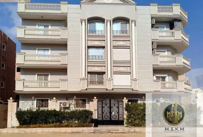 3-bedroom apartment 170 m² for sale in Al Andalus Buildings