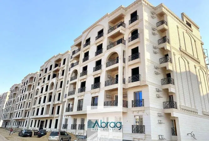 2-bedroom apartment 137 m² for sale in Green City