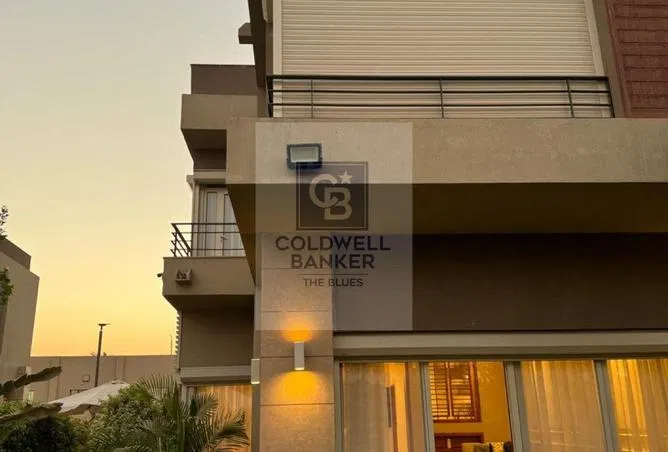 تاون هاوس 4 غرف 200 م² للبيع في بالم هيلز القاهرة الجديدة، Palm Hills New Cairo