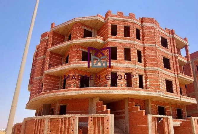 4-bedroom apartment 221 m² for sale in Bait Al Watan Al Takmely