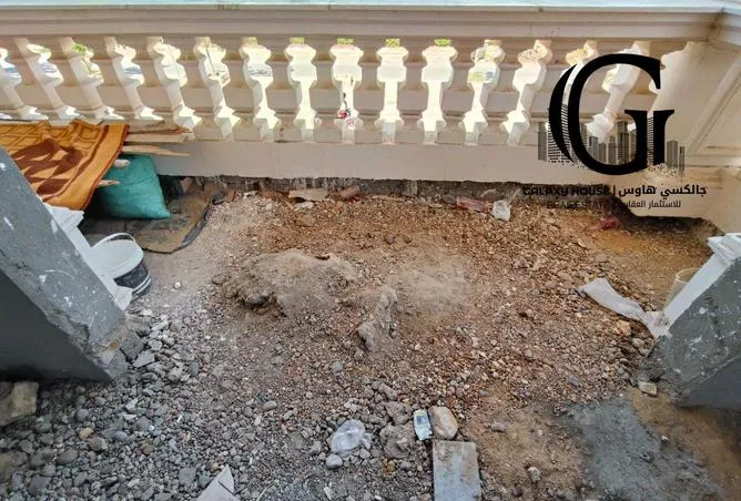 3-bedroom apartment 240 m² for sale in Al Shabab Road