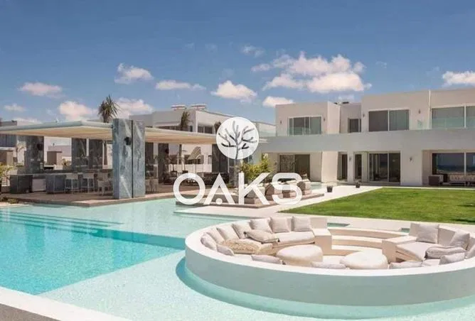 3-bedroom chalet 151 m² for sale in Hacienda Waters