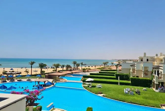 2-bedroom chalet 81 m² for sale in Blue Blue